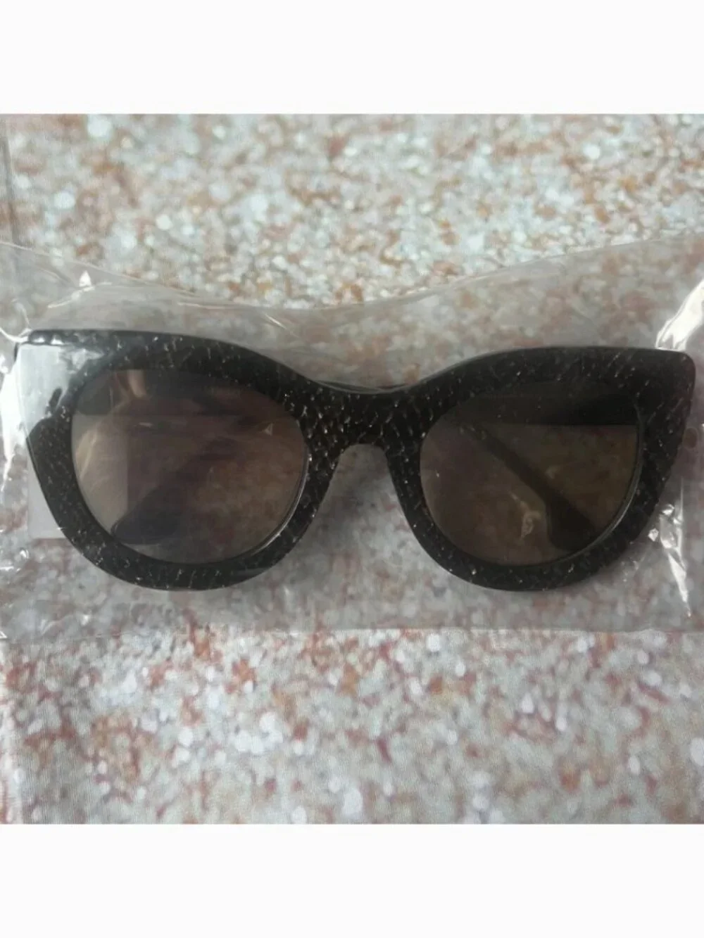 RARE Alice + Olivia Retro Oversized Cat-Eye Sunglasses